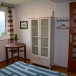 Schlafzimmer 5: Obergeschoß (2 Personen)